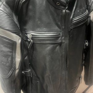 Harley Davidson black leather-large